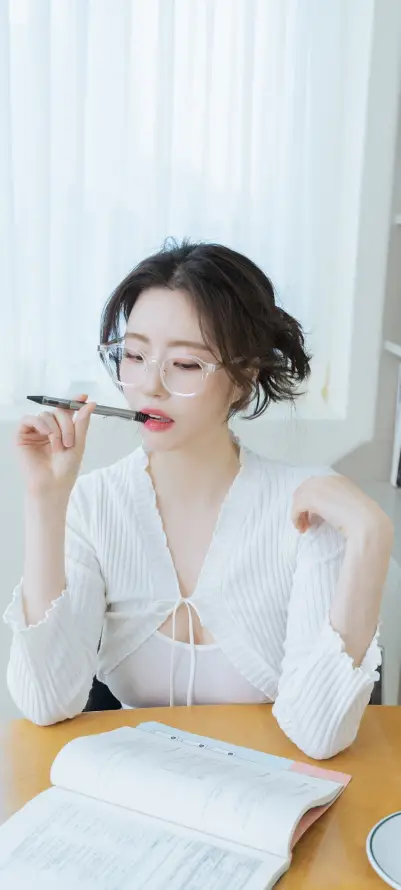 免费免费啪视频在线播放_巨爆乳寡妇中文无码_久久久久久精品免费免费直播
